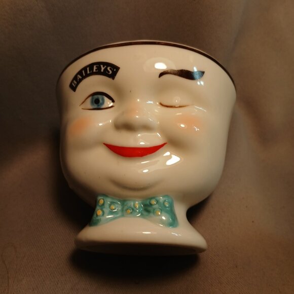 Vintage Baileys Irish Cream Winking Face Yum Coffee Cup Mug Set of 2 His & Hers - Picture 4 of 11